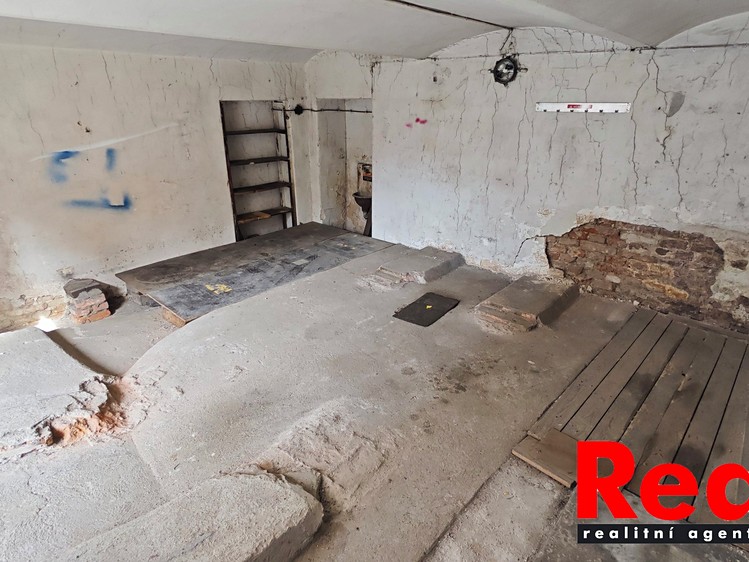 Pronájem garáže 27 m² - foto 5