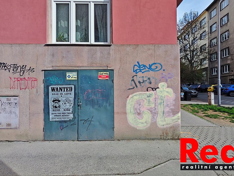 Pronájem garáže 27 m² - foto 8