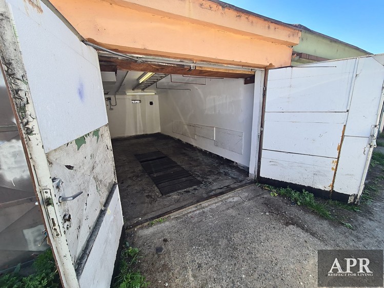 Pronájem garáže 18 m² - foto 4
