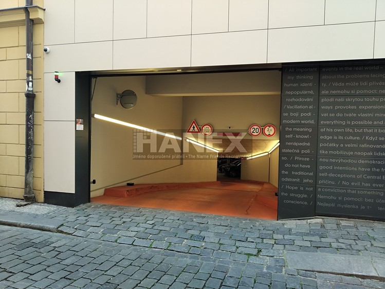 Pronájem garážového stání 12 m² - foto 6