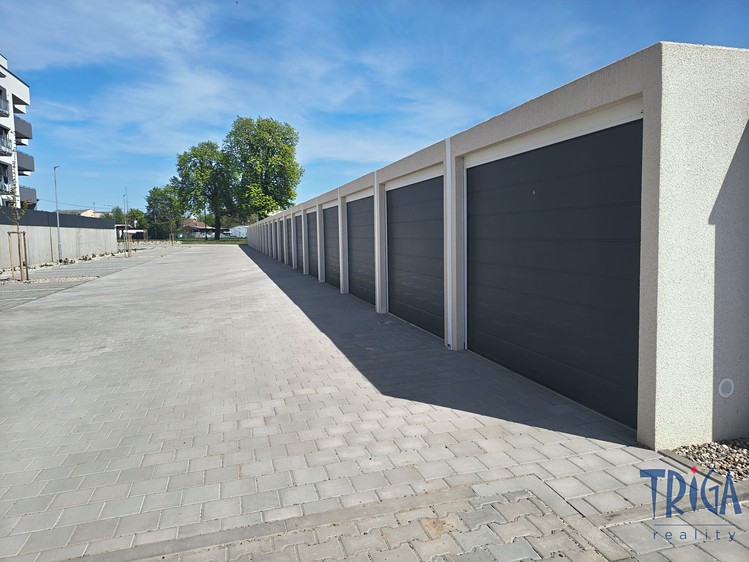 Pronájem garáže 18 m² - foto 4