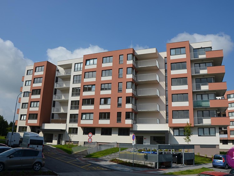 Pronájem garážového stání 13 m² - foto 4