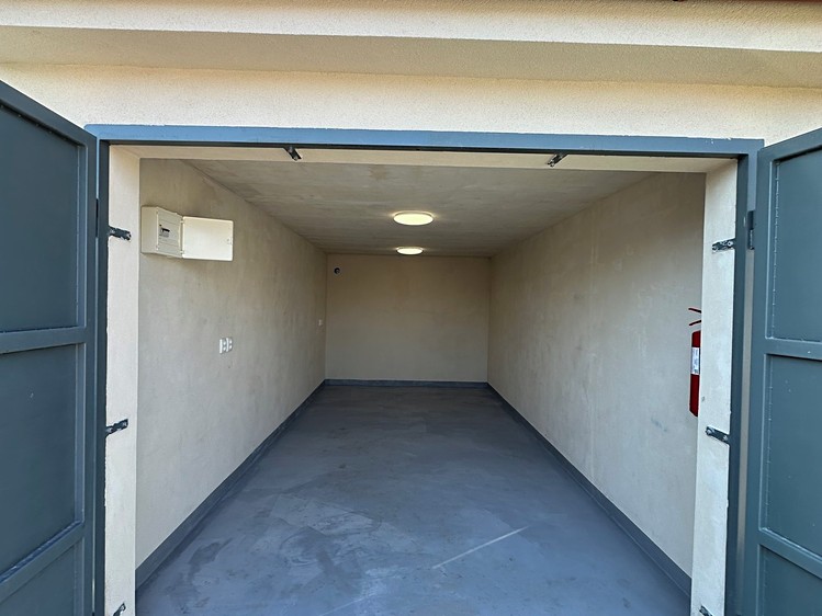 Pronájem garáže 18 m² - foto 6