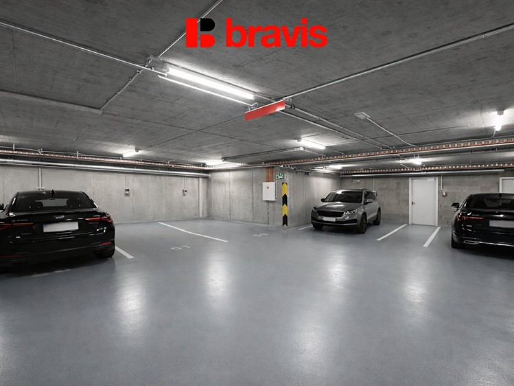 Pronájem garáže 14 m² - foto 1
