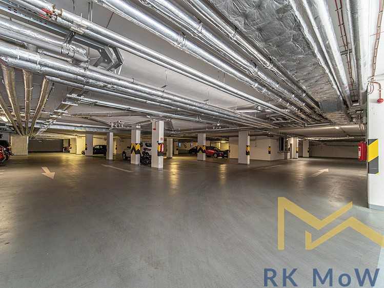 Pronájem garážového stání 20 m² - foto 4