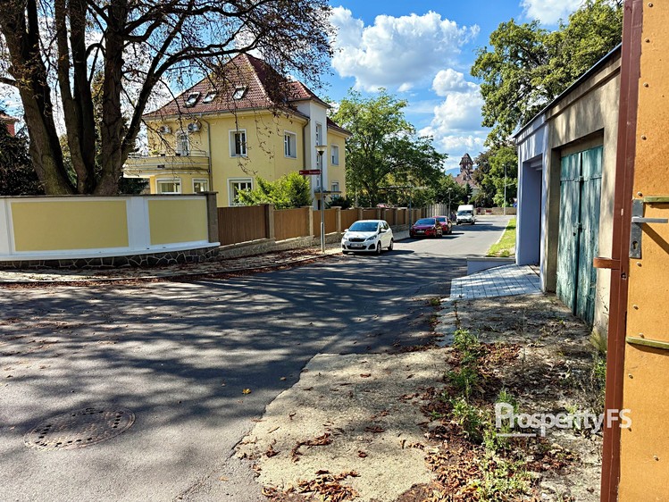 Pronájem garáže 20 m² - foto 4