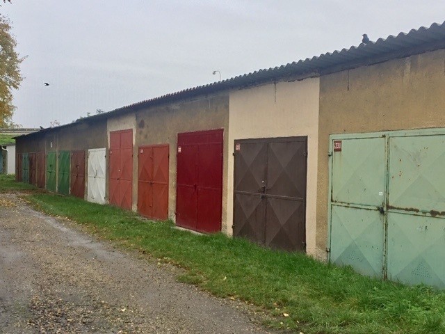 Pronájem garáže 17 m² - foto 1