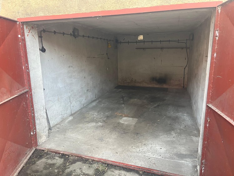 Pronájem garáže 17 m² - foto 5