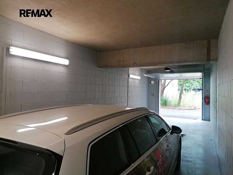 Pronájem garáže 43 m² - foto 6