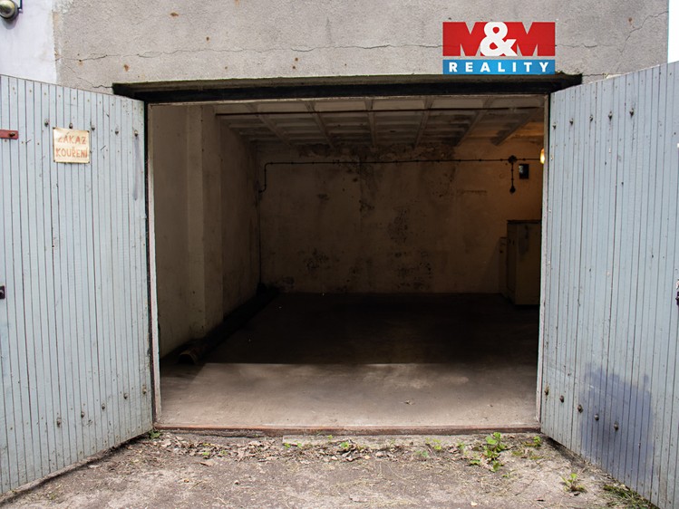 Pronájem garáže 33 m² - foto 1
