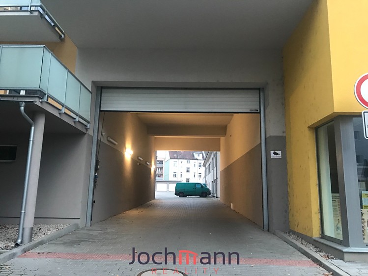 Pronájem garážového stání 16 m² - foto 4