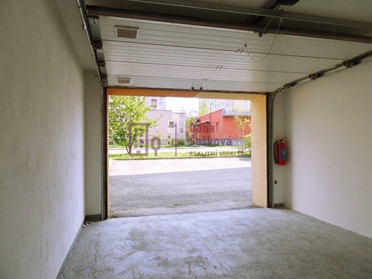 Pronájem garáže 18 m² - foto 3