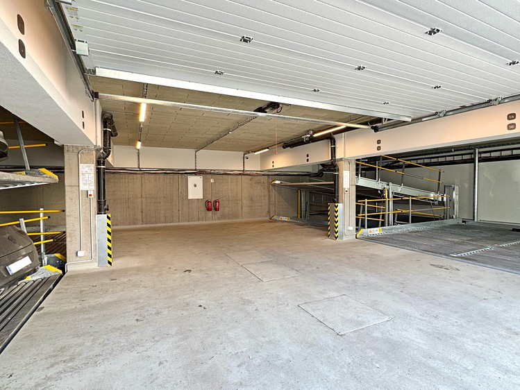 Pronájem garážového stání 10 m² - foto 4