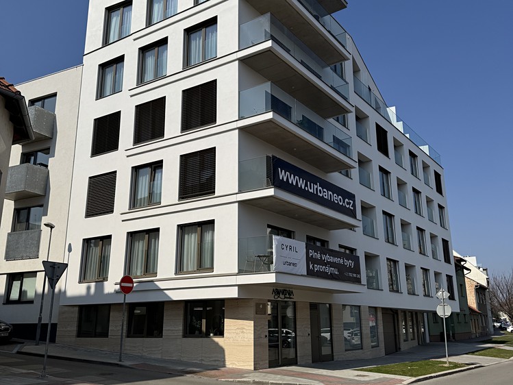 Pronájem garážového stání 10 m² - foto 6