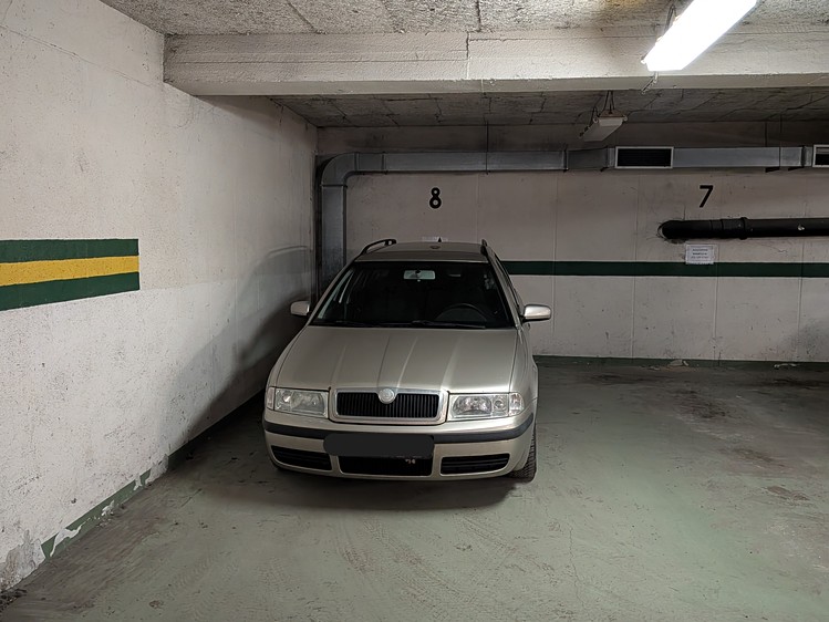 Pronájem garážového stání 15 m² - foto 3