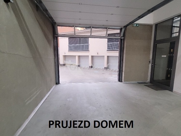 Pronájem garáže 20 m² - foto 5