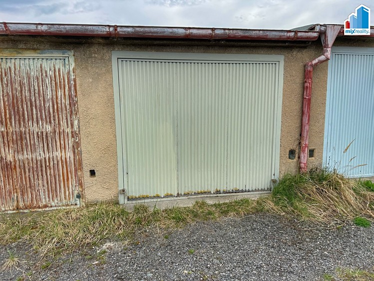 Pronájem garáže 18 m² - foto 1