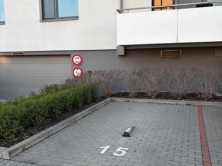 Pronájem specifického typu nemovitosti 15 m² - foto 4