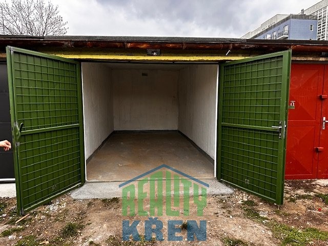 Pronájem garáže 17 m² - foto 1