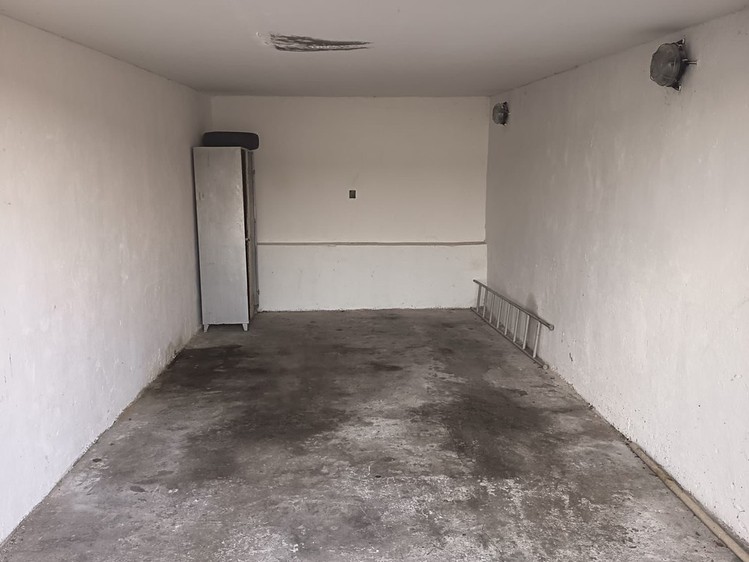Pronájem garáže 18 m² - foto 1