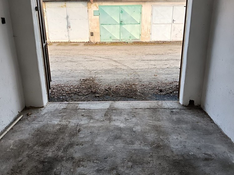 Pronájem garáže 18 m² - foto 3