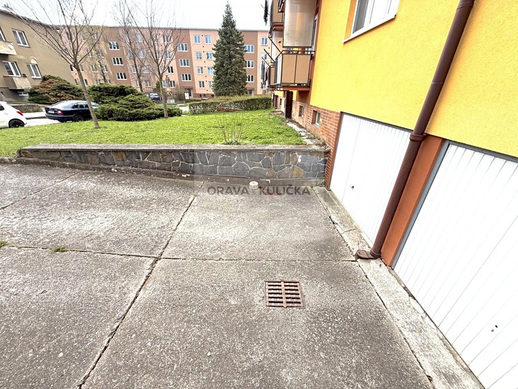Pronájem garáže 21 m² - foto 5