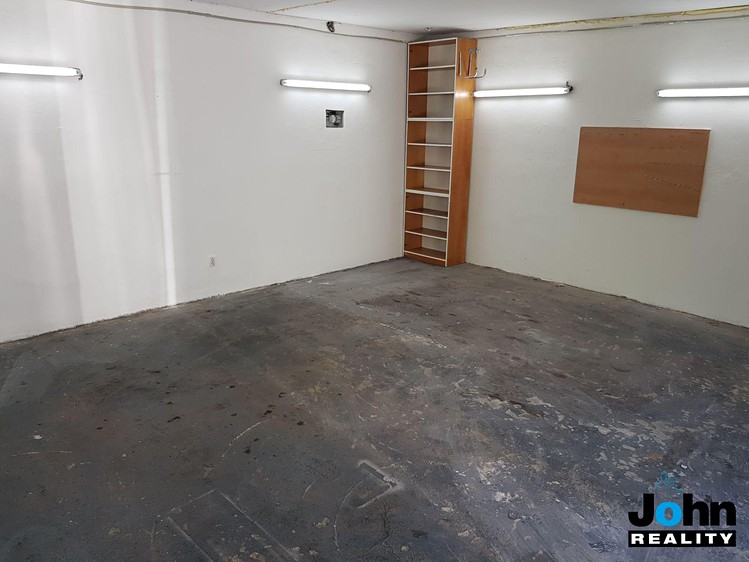 Pronájem garáže 40 m² - foto 8
