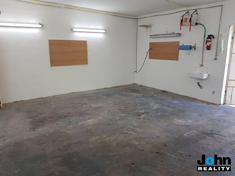 Pronájem garáže 40 m² - foto 6