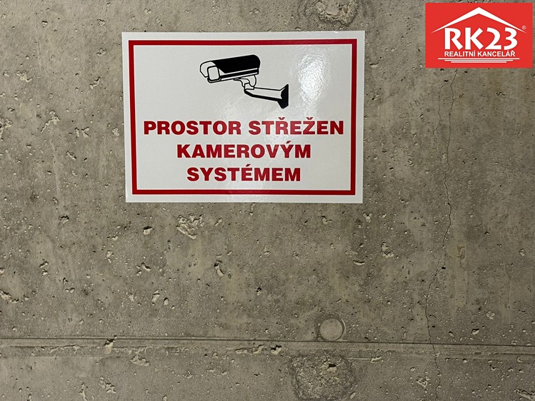 Pronájem garážového stání 17 m² - foto 2