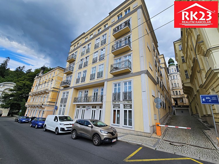 Pronájem garážového stání 17 m² - foto 5