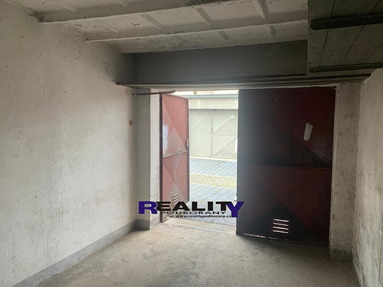 Pronájem garáže 18 m² - foto 6