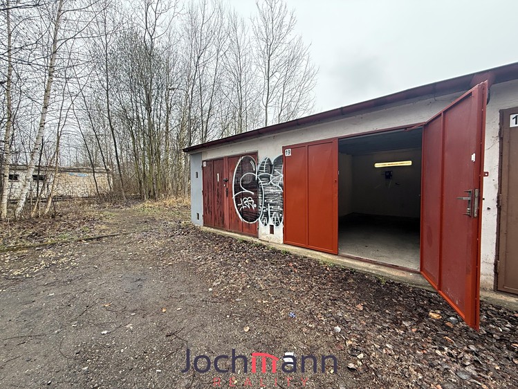 Pronájem garáže 16 m² - foto 1