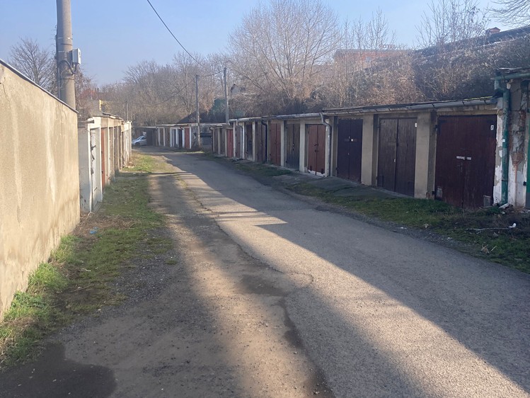 Pronájem garáže 21 m² - foto 2