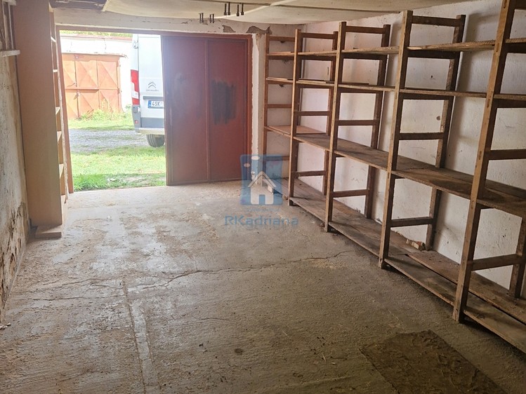 Pronájem garáže 24 m² - foto 3