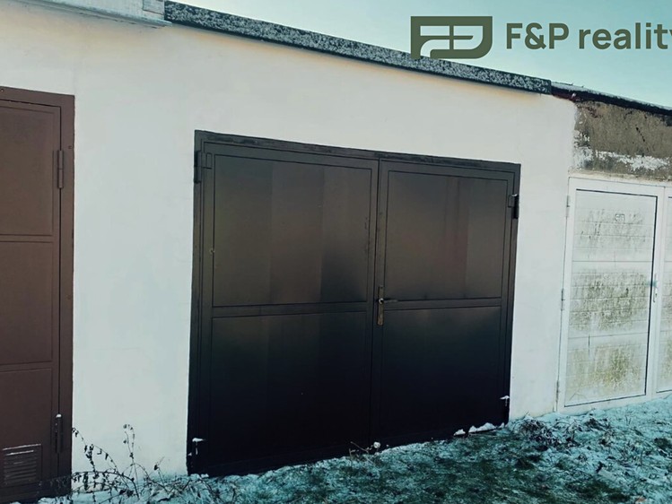 Pronájem garáže 18 m² - foto 2