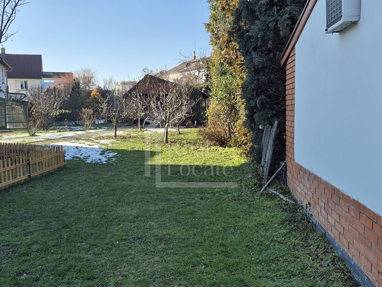 Pronájem garážového stání 5 m² - foto 2