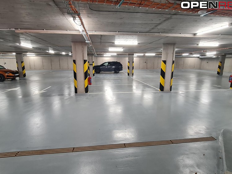 Pronájem garážového stání 14 m² - foto 5