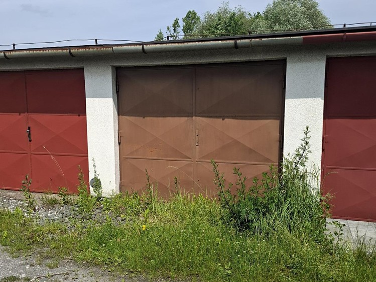 Pronájem garáže 19 m² - foto 2