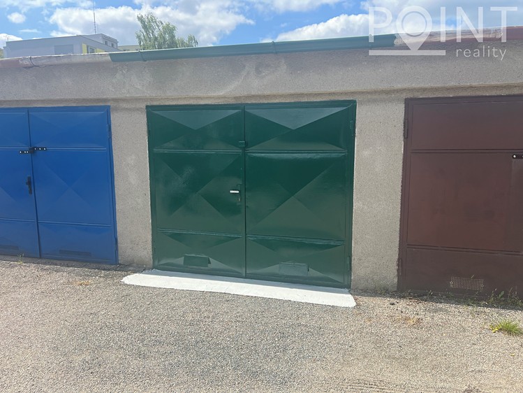 Pronájem garáže 18 m² - foto 1