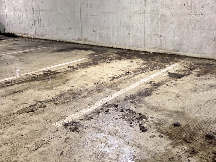 Pronájem garážového stání 20 m² - foto 3