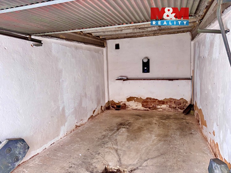 Pronájem garáže 15 m² - foto 1