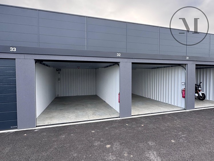 Pronájem garáže 22 m² - foto 1