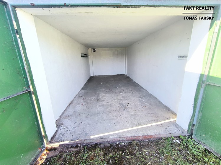 Pronájem garáže 19 m² - foto 4