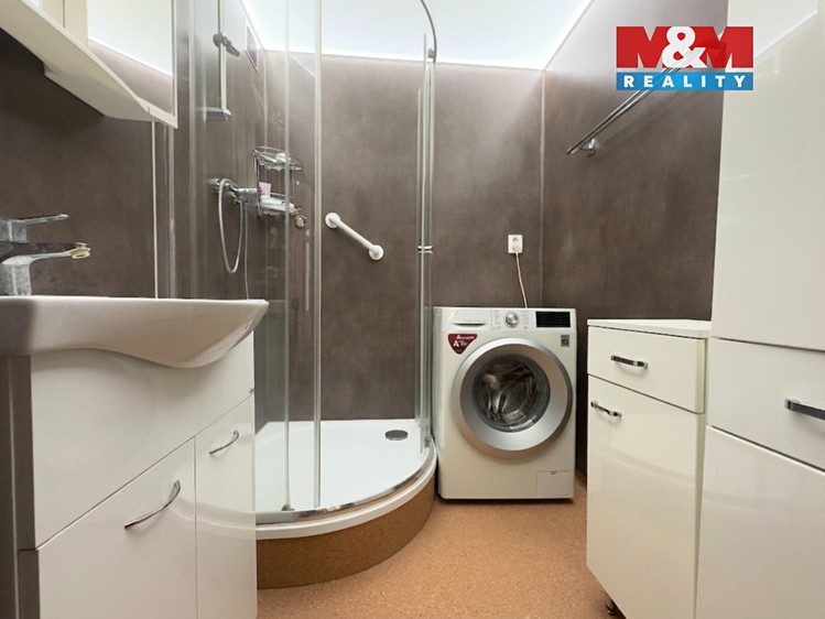 Prodej bytu 4+1 80 m² - foto 6