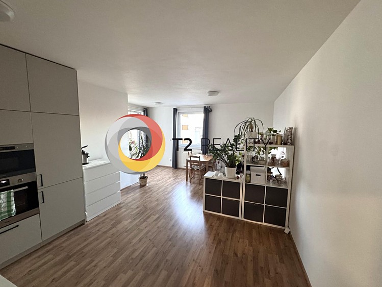 Prodej bytu 2+kk 60 m² (Jednopodlažní) - foto 3