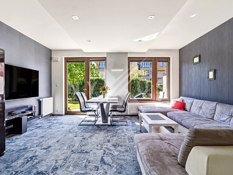 Prodej bytu 2+kk 58 m² (Jednopodlažní) - foto 1