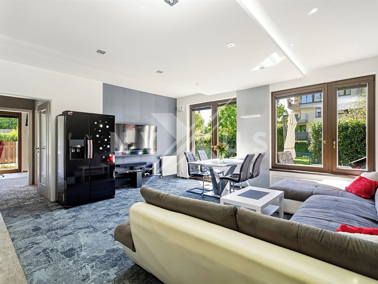 Prodej bytu 2+kk 58 m² (Jednopodlažní) - foto 4
