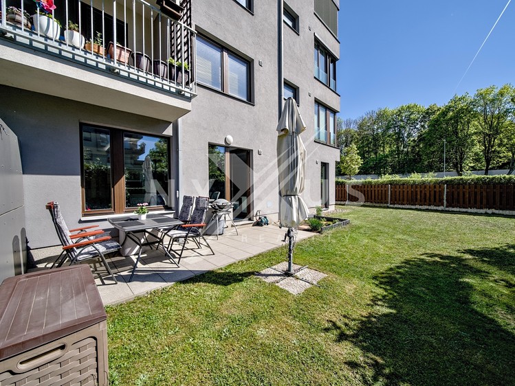 Prodej bytu 2+kk 58 m² (Jednopodlažní) - foto 2