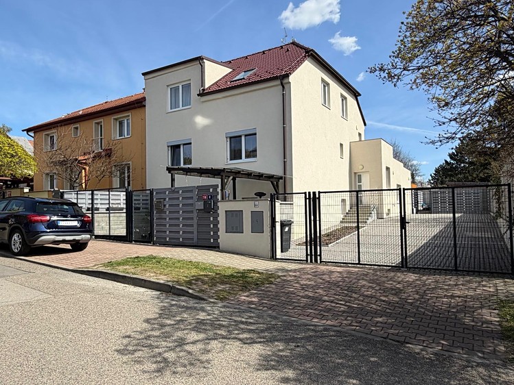 Prodej bytu 2+kk 68 m² (Jednopodlažní) - foto 5