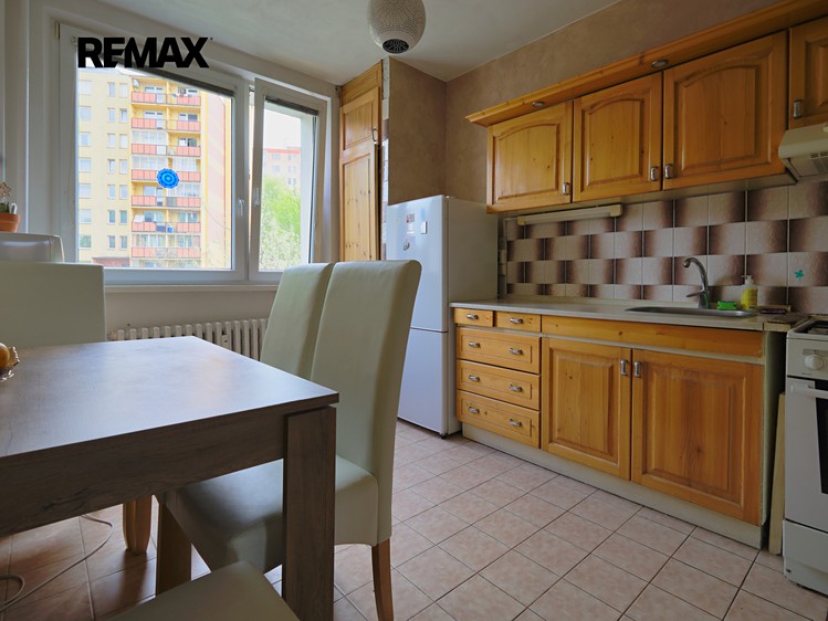 Prodej bytu 3+1 65 m² (Jednopodlažní) - foto 1